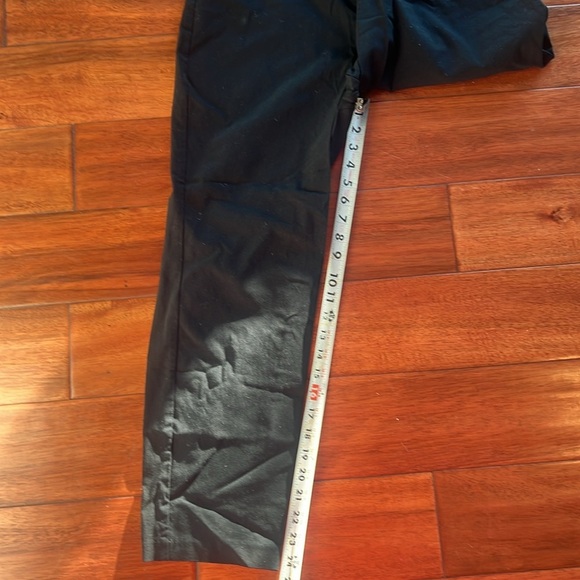 Alfani Black Ponte Classic Fit Pull on Capris Wide Waistband Size 16 Short - Picture 4 of 7